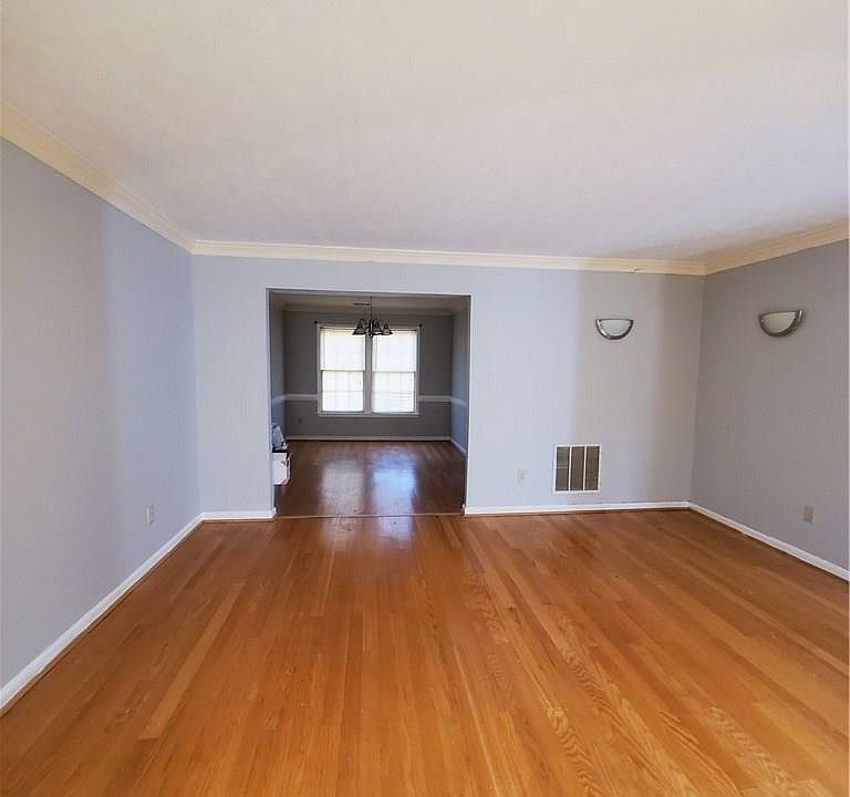 2nd image of 1763 Wedgewood Overlook
