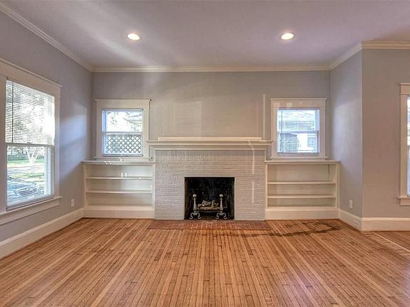 3rd image of 1624 Sul Ross St