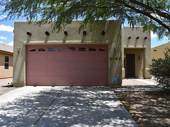 3rd image of 1045 Barnes Dr