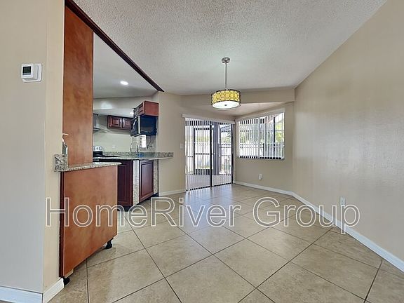 4th image of 1824 Viscaya Pkwy