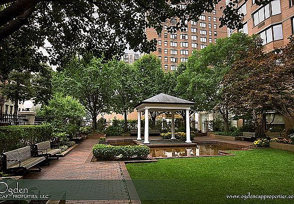 4th image of 151-155 E 31st St #E24e