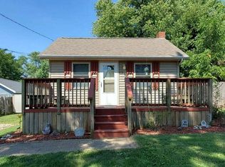 317 Margaret Dr, Creve Coeur, IL