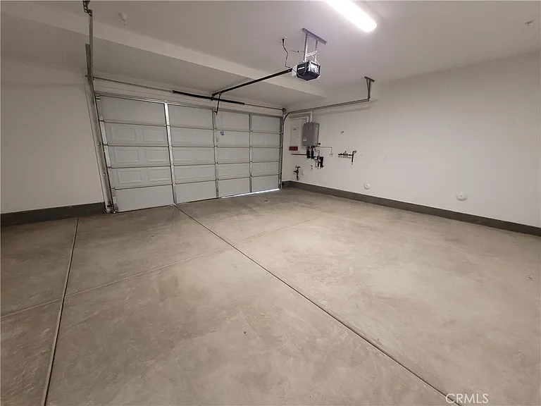 7450 Desert Holly St — Photo 15