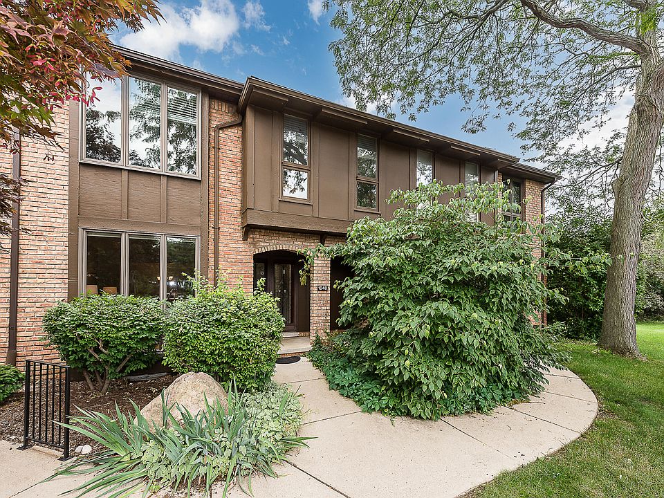 1st image of 1040 Greenhills Dr