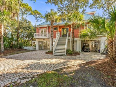 45 Ocean Marsh Ln, Saint Helena Island, SC, 29920