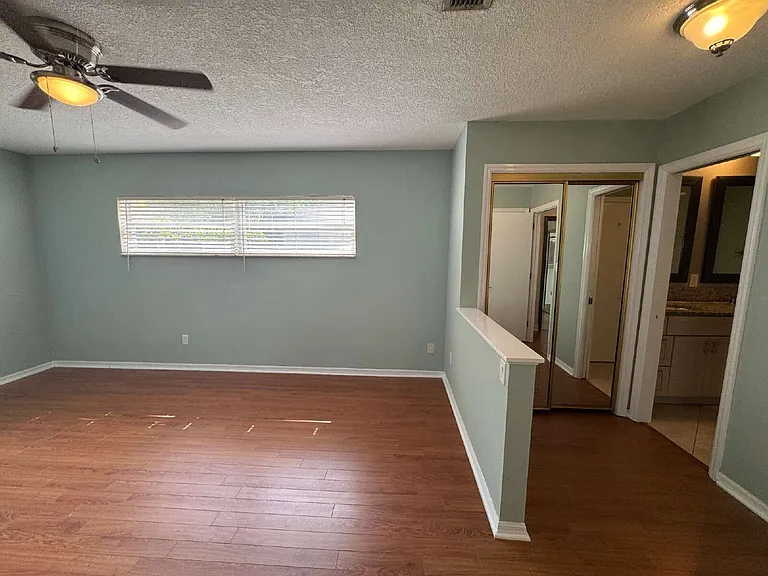 2806 Summerfield Rd — Photo 15