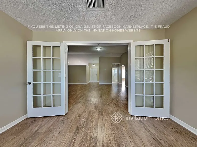 1318 Lake Idamere Blvd — Photo 16
