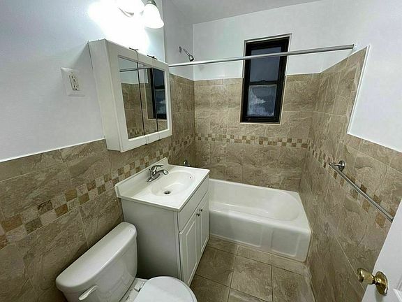 4th image of 83-47 116th St #6B