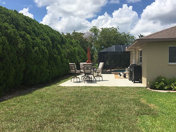 4th image of 3713 SW 12th Ave
