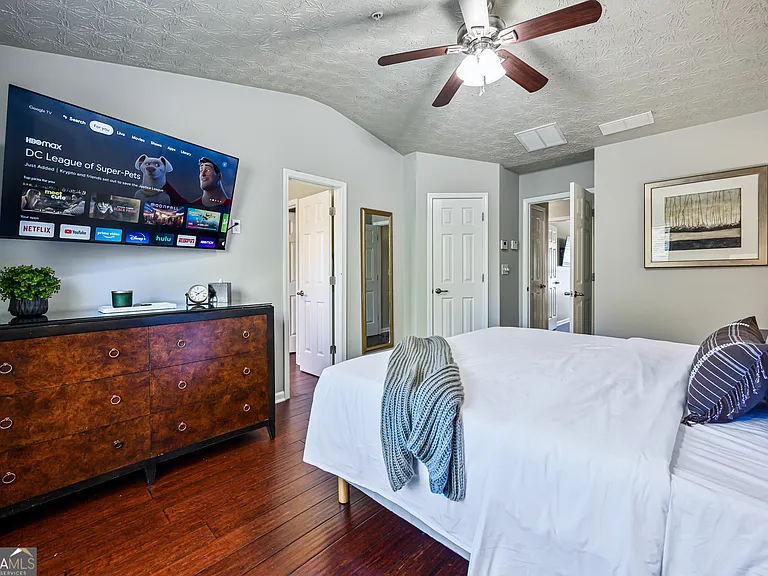 1431 Bay Overlook Dr — Photo 22