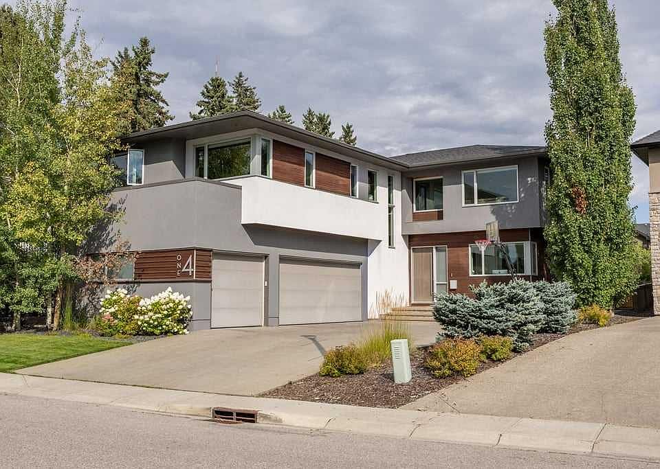 1st image of 14 W Wexford Way SW