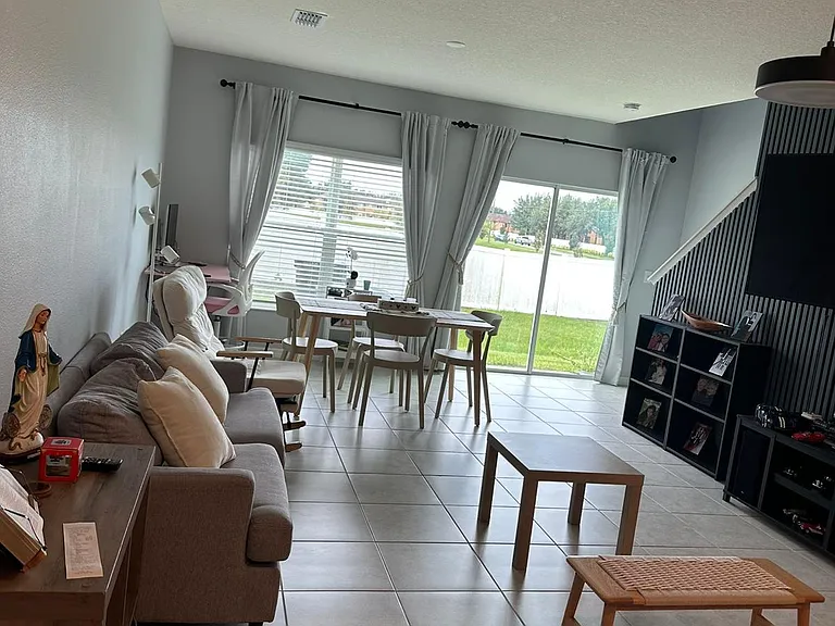 1324 Mirabella Cir #1 — Photo 4