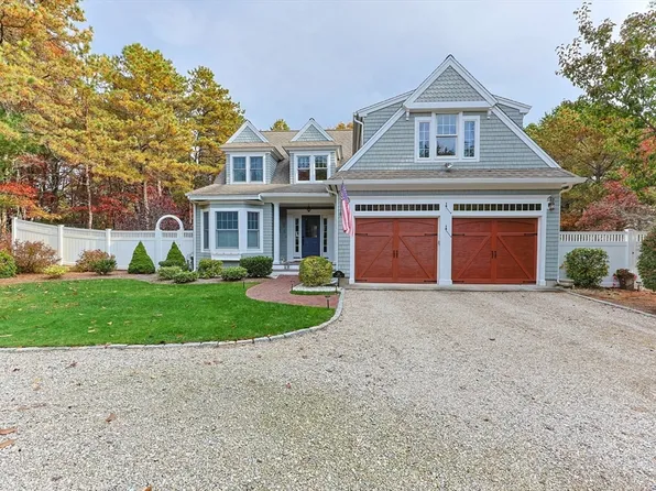26 W Way, Mashpee, MA 02649