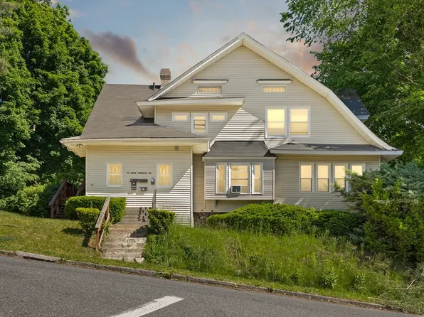 71 Park Terrace Rd APT 5, Worcester, MA 01604