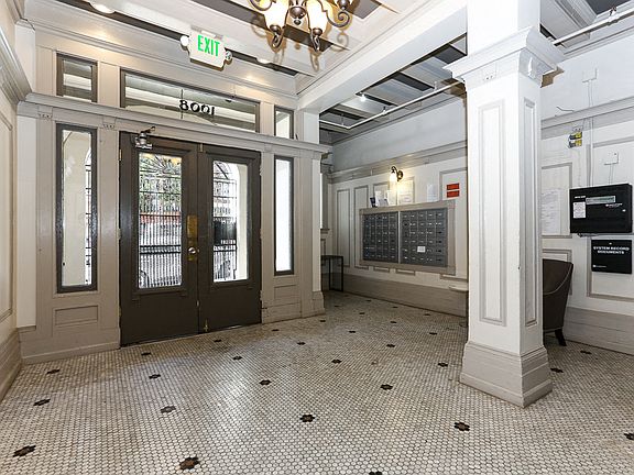 4th image of 1008 Larkin St #4895376