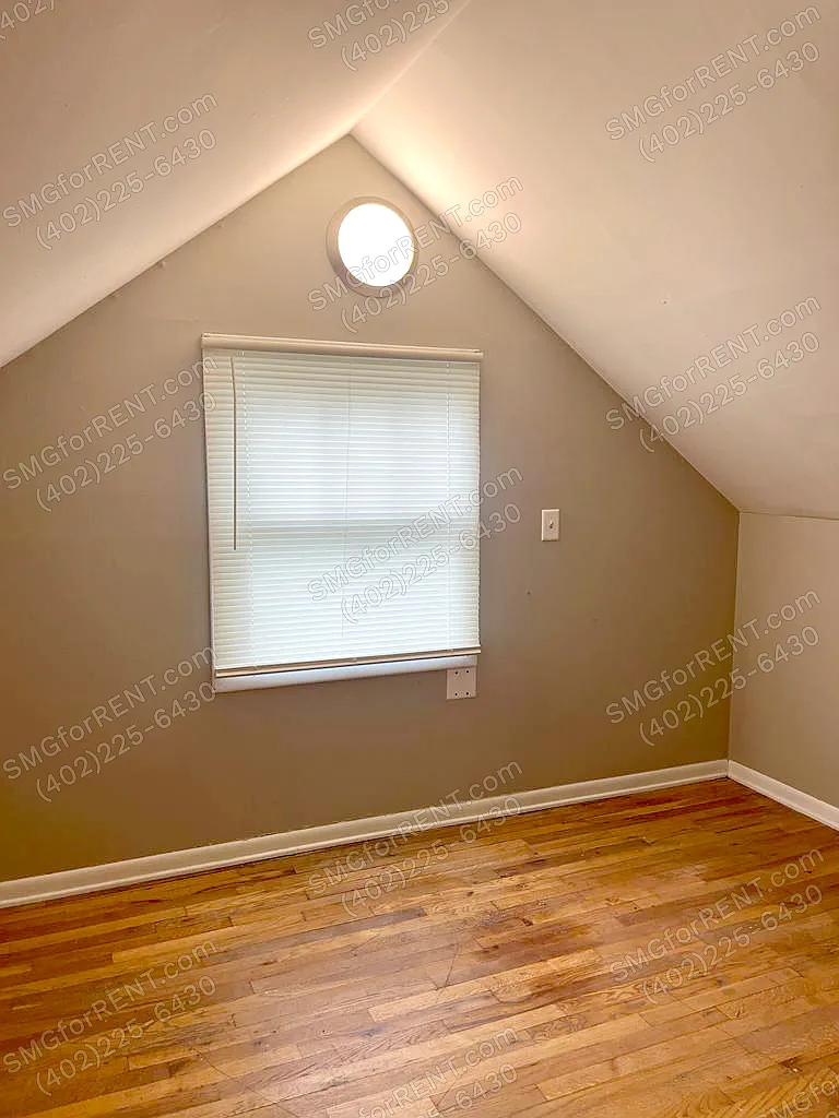 5823 Lake Street, Omaha, NE 68104 - 1 — Photo 4
