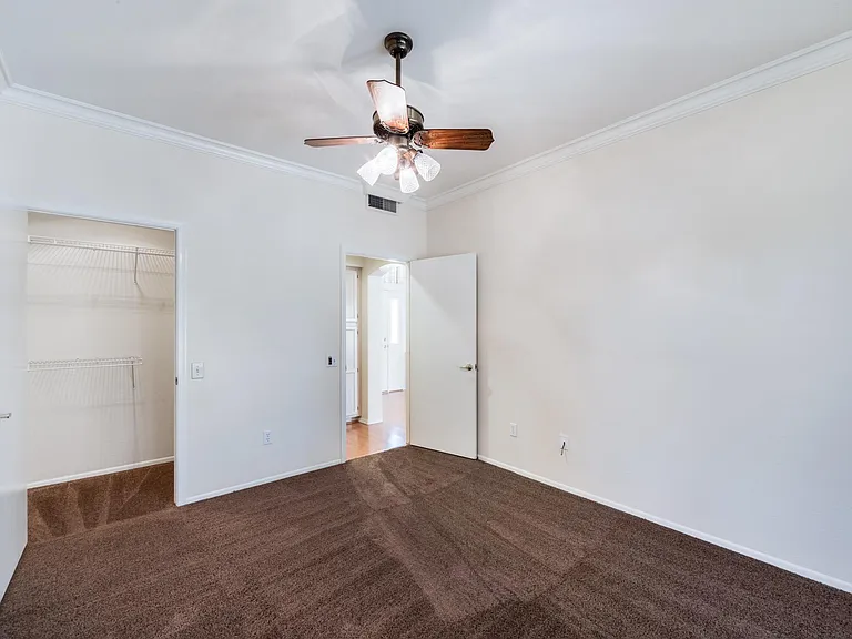 15304 W Heritage Dr — Photo 22