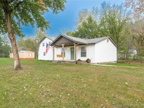 966 W Water Street, Borden, IN 47106