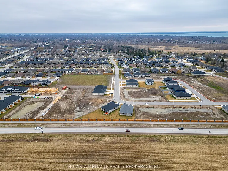280 Stathis Blvd — Photo 35