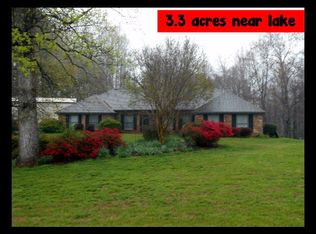 187 Berry Mountain Dr, Wilkesboro, NC 28697
