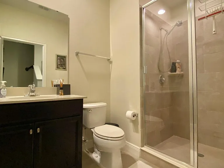 525 Lanark Ct — Photo 11