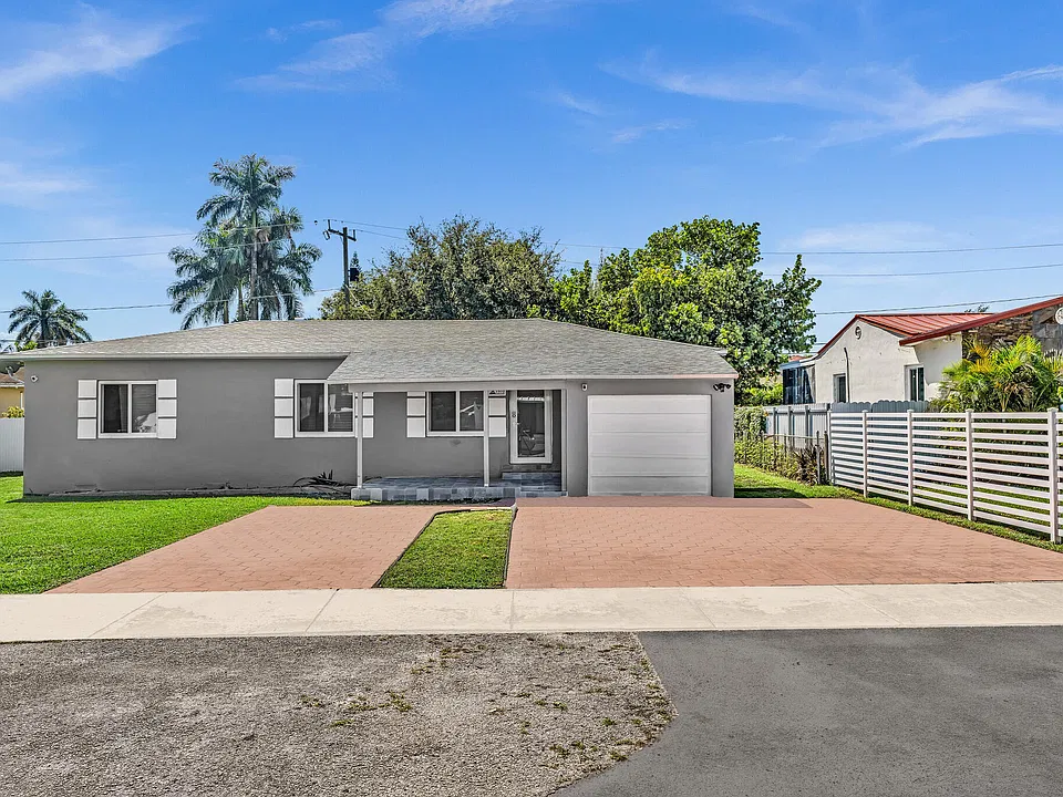 1510 NW 93rd St