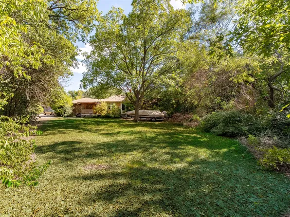 9915 Redondo Dr, Dallas, TX 75218
