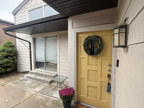 1702 E Cannes Way S, Salt Lake City, UT 84121
