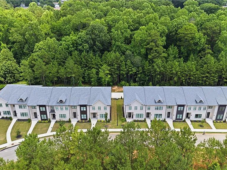 185 Brush Creek Ct — Photo 15
