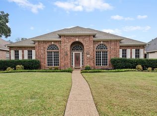 2405 Sky Harbor Dr, Plano, TX 75025
