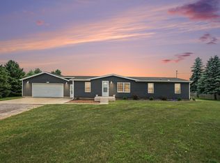 927 Wheeler Rd, Auburn, MI 48611
