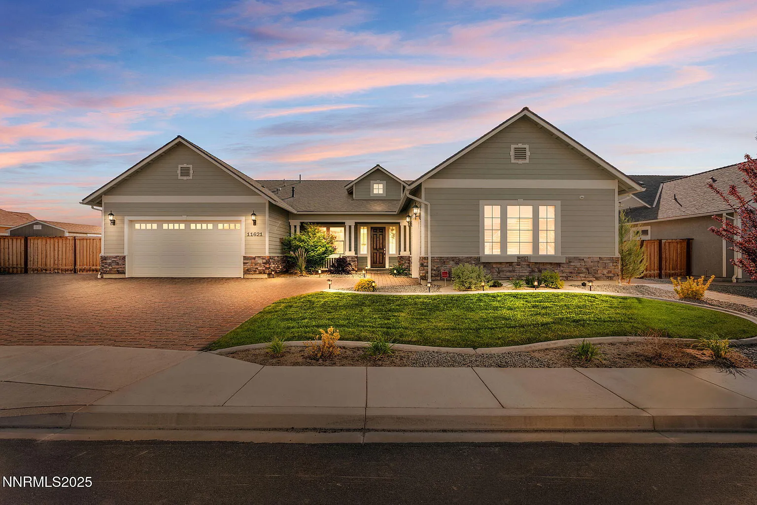 11621 Desert Shadow Dr photo 1