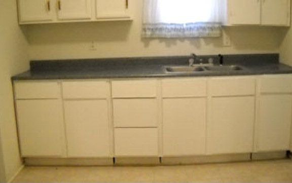 3rd image of 216 3rd Ave