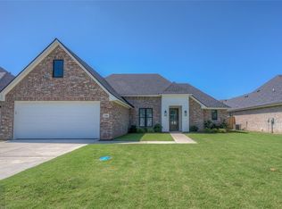 336 Newport Ln, Benton, LA 71006