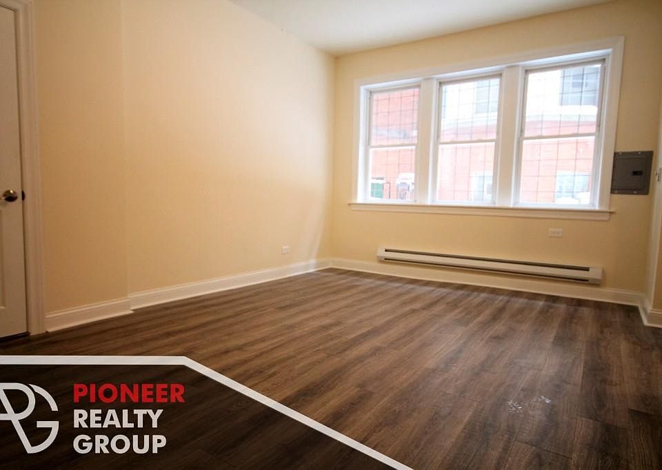 1st image of 2936 W Palmer St #2936102