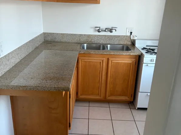 7033 Boulevard Dr #16, La Mesa, CA 91941