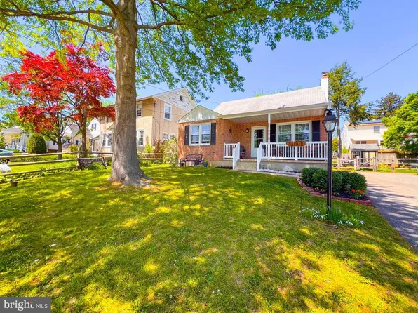 17 Franklin Ave, Flourtown, PA 19031