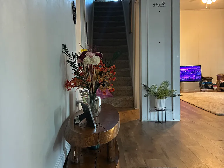 914 W Locust St #1 — Photo 14