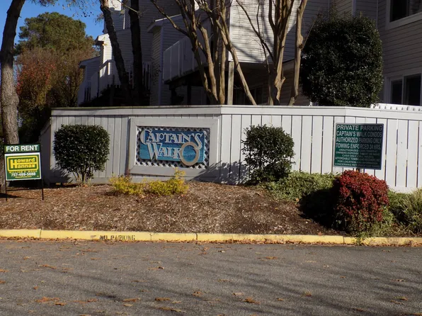 807 Seawinds Ln, Virginia Beach, VA 23451