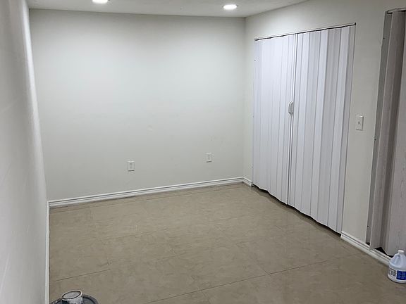 3rd image of 2126 Lyra Dr #1