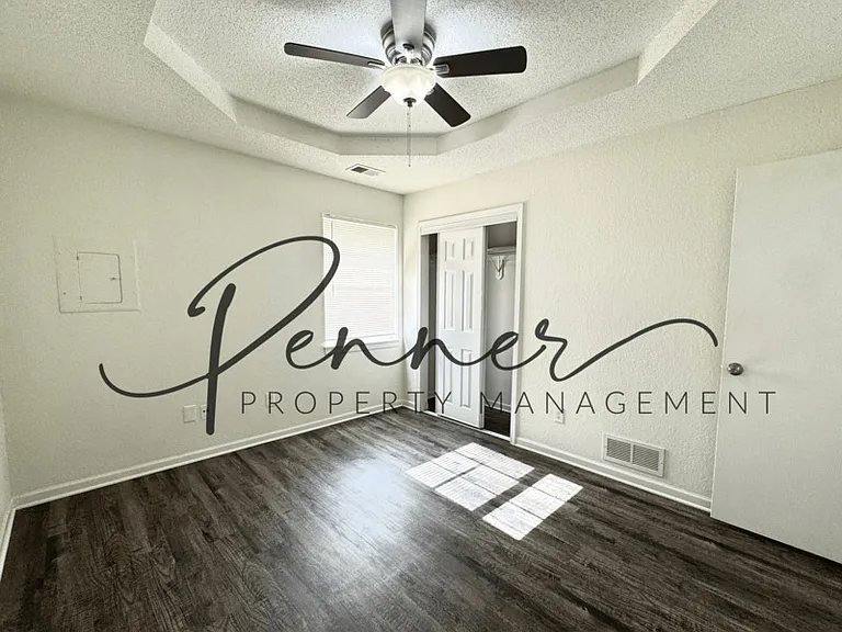 705C NE Ball Dr — Photo 7