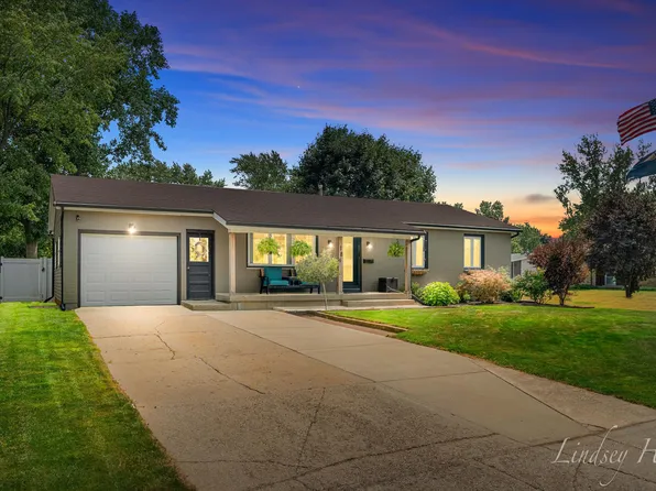 184 Anderson St, Sparta, MI 49345