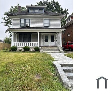 1st image of 1316 W Grand Ave #A