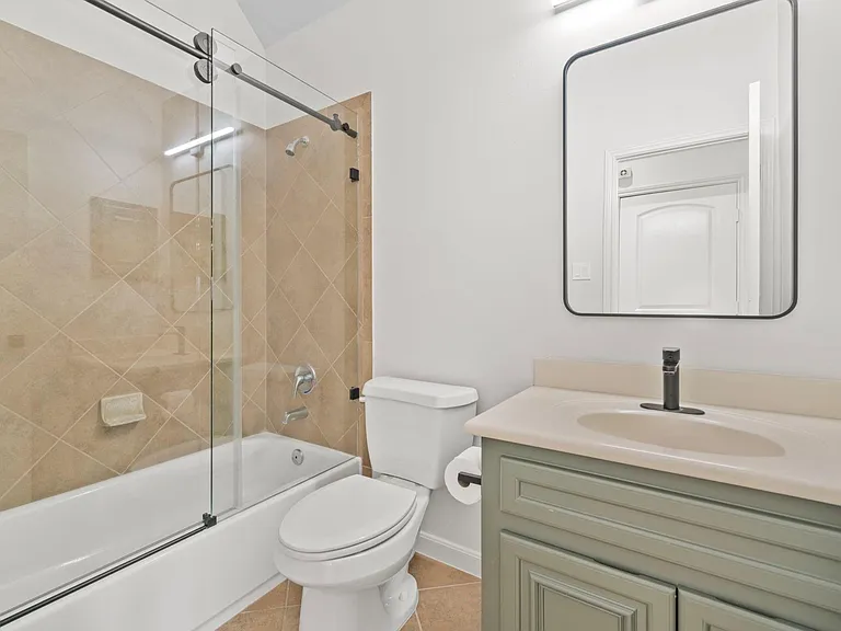 28410 Stonestead Dr — Photo 27
