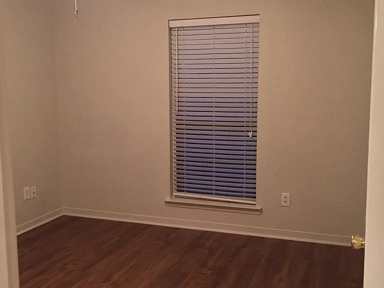 5905 Windham Ct — Photo 10