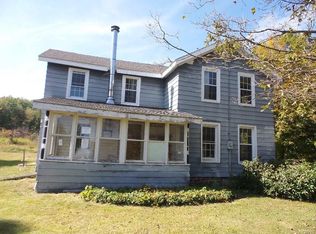 271 Bingham Rd, Oswego, NY 13126