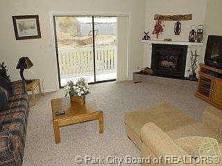 2nd image of 42 Ontario Canyon St