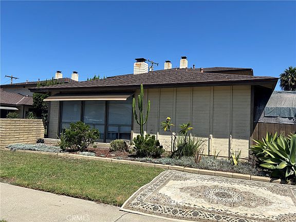 2nd image of 13282 Fletcher St