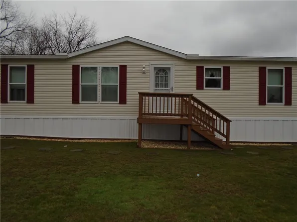 343 Elizabeth Way, Bradenville, PA 15620