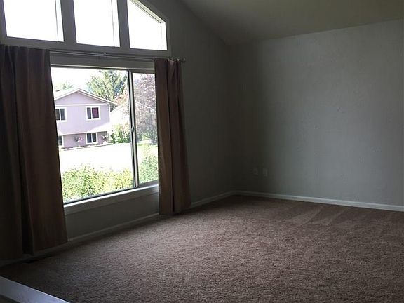 3rd image of 416 Helen Dr